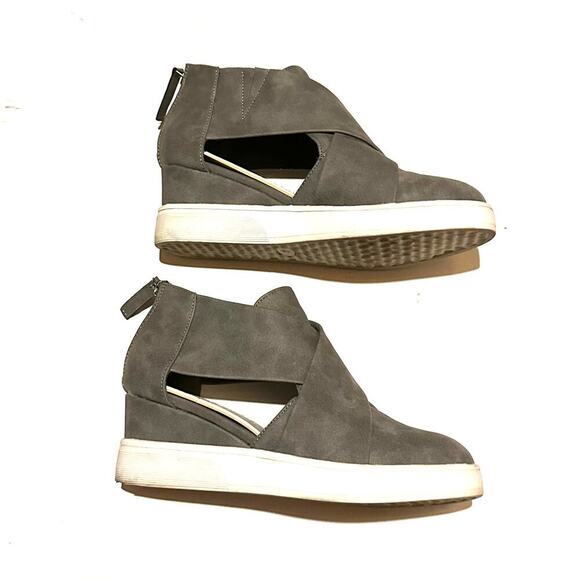 Journee Collection Seena Crossover Platform Wedge Shoes Women's 8 - Picture 5 of 8